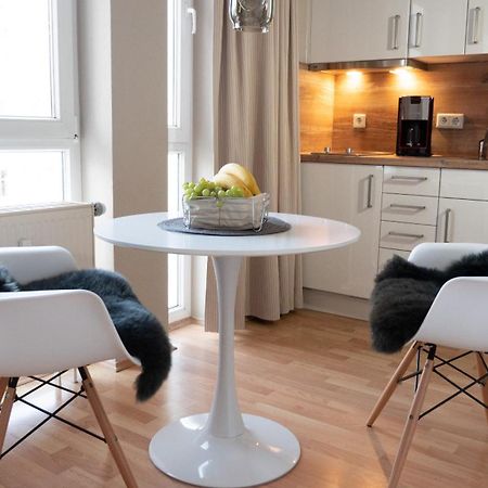 Sehnsucht Ruegen Ferienappartements Sellin  Bagian luar foto